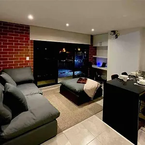 Apartment Lovely 1 Bedroom Unit With Free Parking Modra Zone 4, Guatemala City